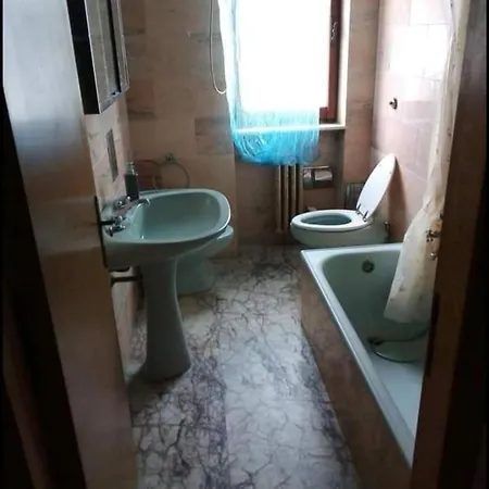 Stanza Singola In Marmo Vista Mare *